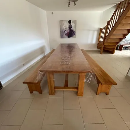 Casa vacanze Le Domaine Du Bez La Grange Piscine,sauna,hammam,spa En Aubrac Saint-Laurent-dʼOlt