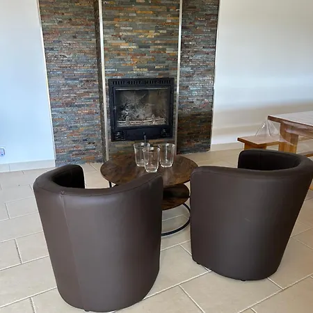 Le Domaine Du Bez La Grange Piscine,sauna,hammam,spa En Aubrac *