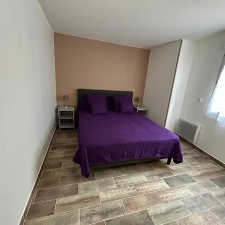 Le Domaine Du Bez La Grange Piscine,sauna,hammam,spa En Aubrac Casa vacanze Saint-Laurent-dʼOlt