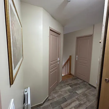 Le Domaine Du Bez La Grange Piscine,sauna,hammam,spa En Aubrac Casa vacanze *